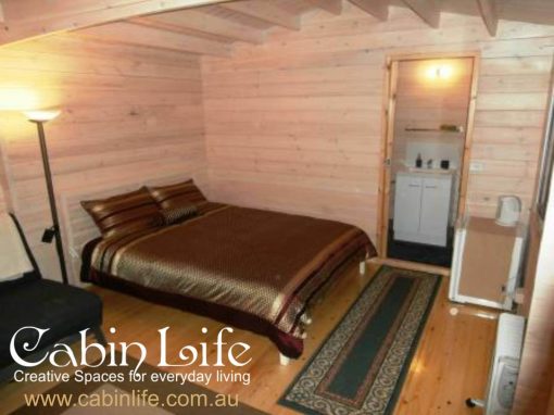 The B&B – Cabin Life